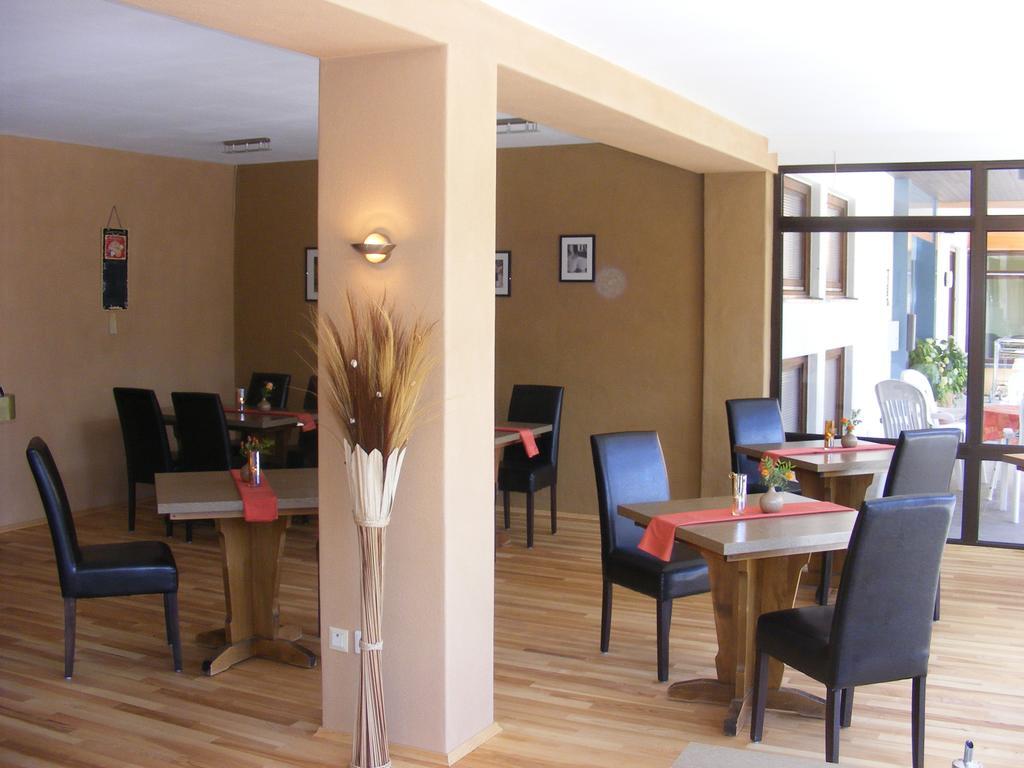 Hotel Arauka Bad Soden-Salmünster Buitenkant foto